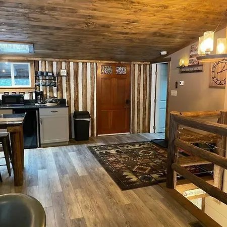 Cozy Log Cabin In Jim Thorpe Exterior photo